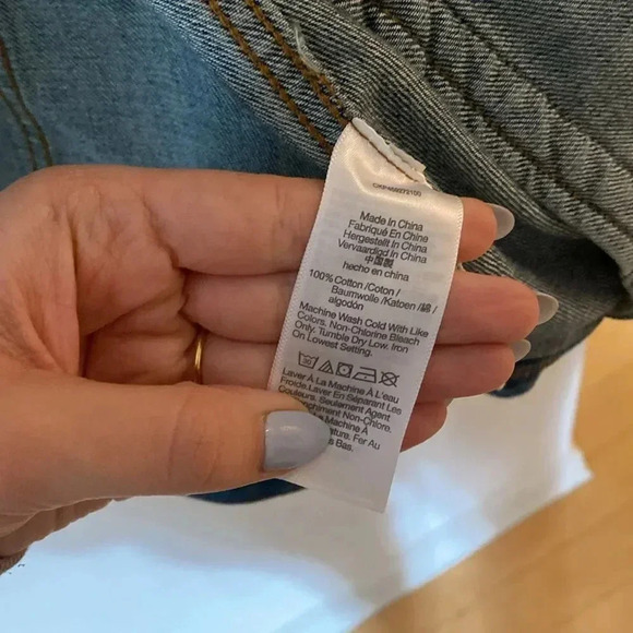 Madewell Cotton Denim Handpainted Floral Jacket Custom T Initial Size M Blue NWT - Picture 7 of 8